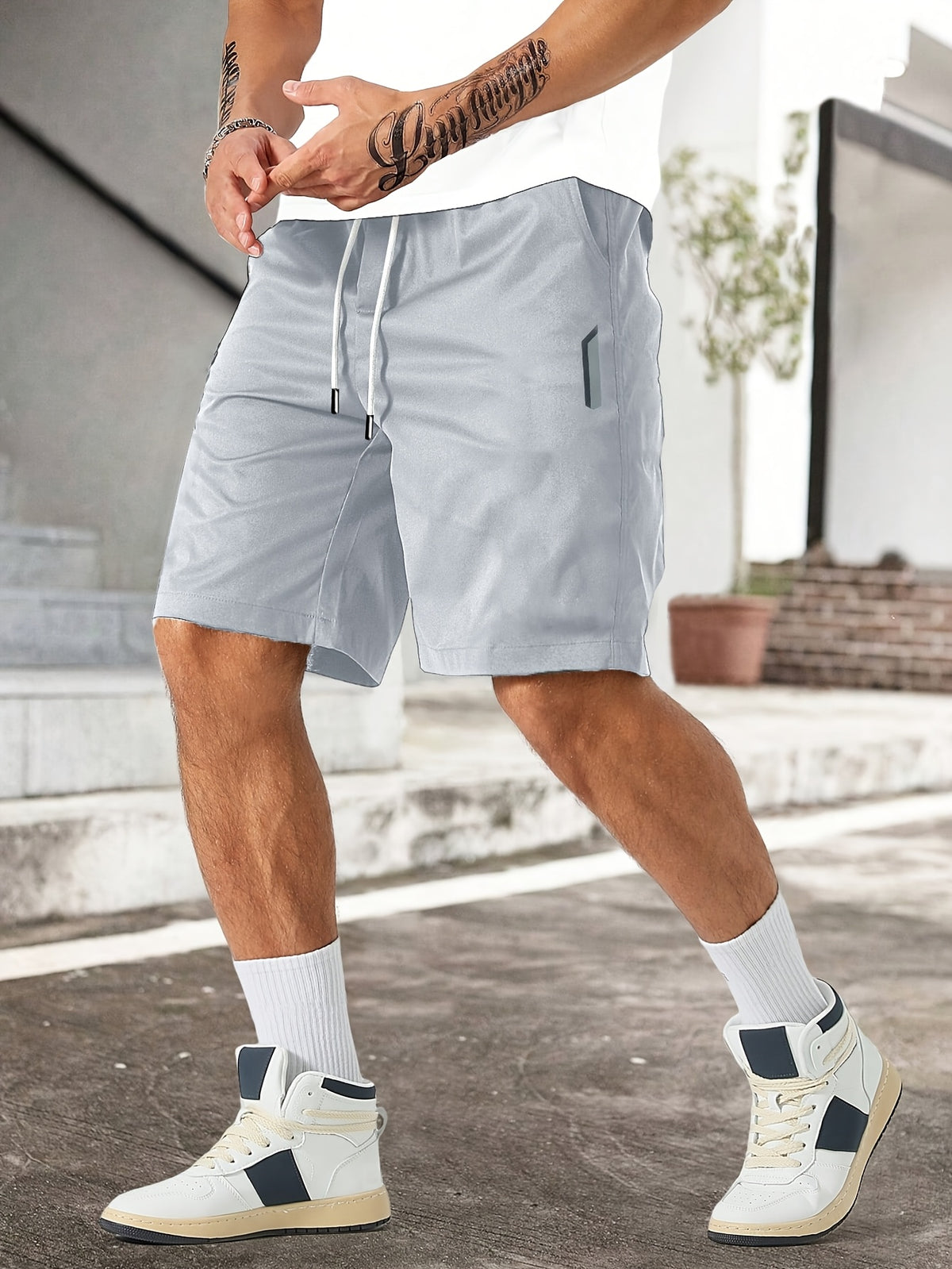 Men'S Summer Fashion Versatile Casual Loose High-End Comfortable Pants Trendy Design with Pockets Drawstring Shorts